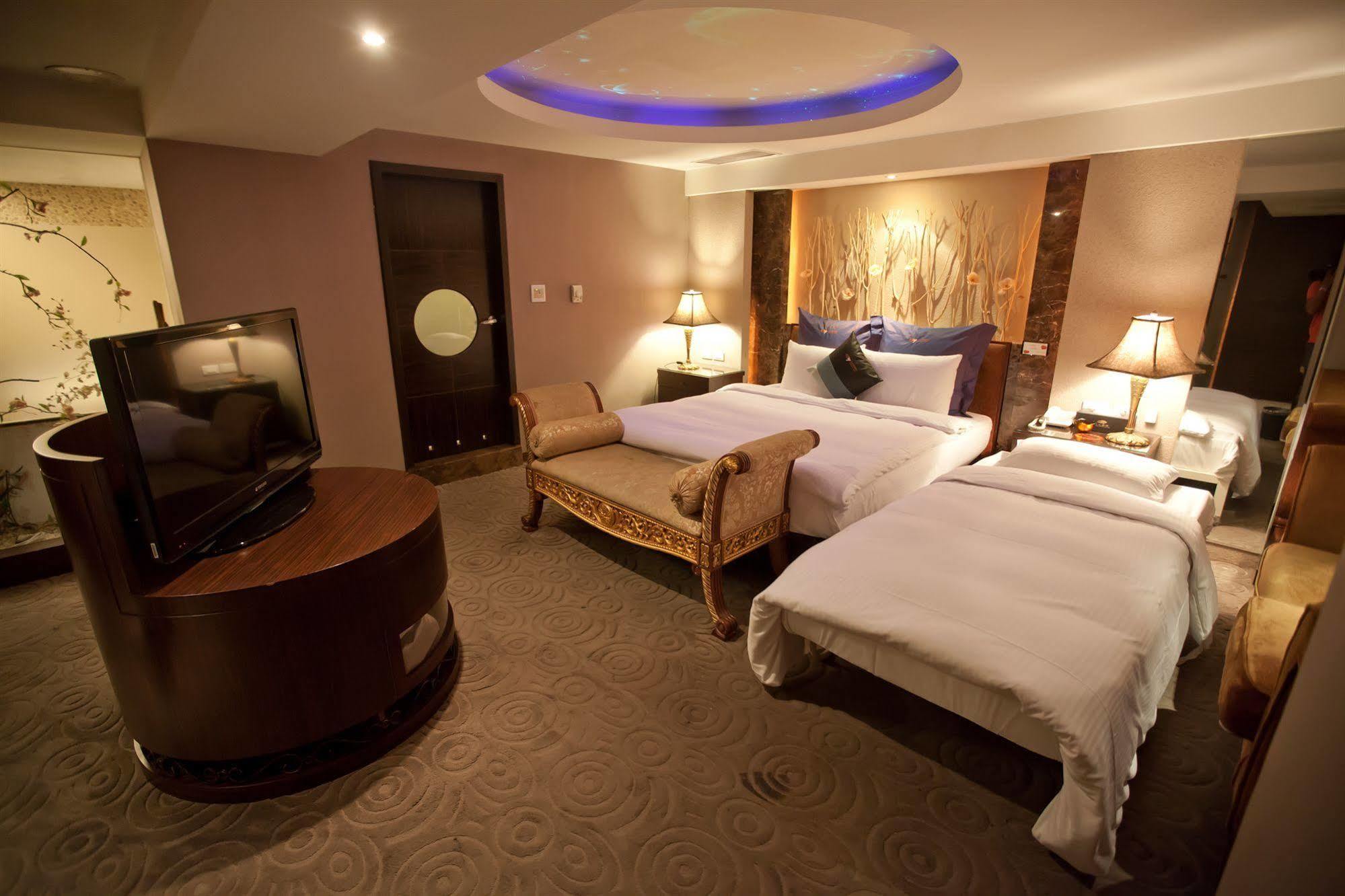 Taipei Lotty Hotel Exterior photo