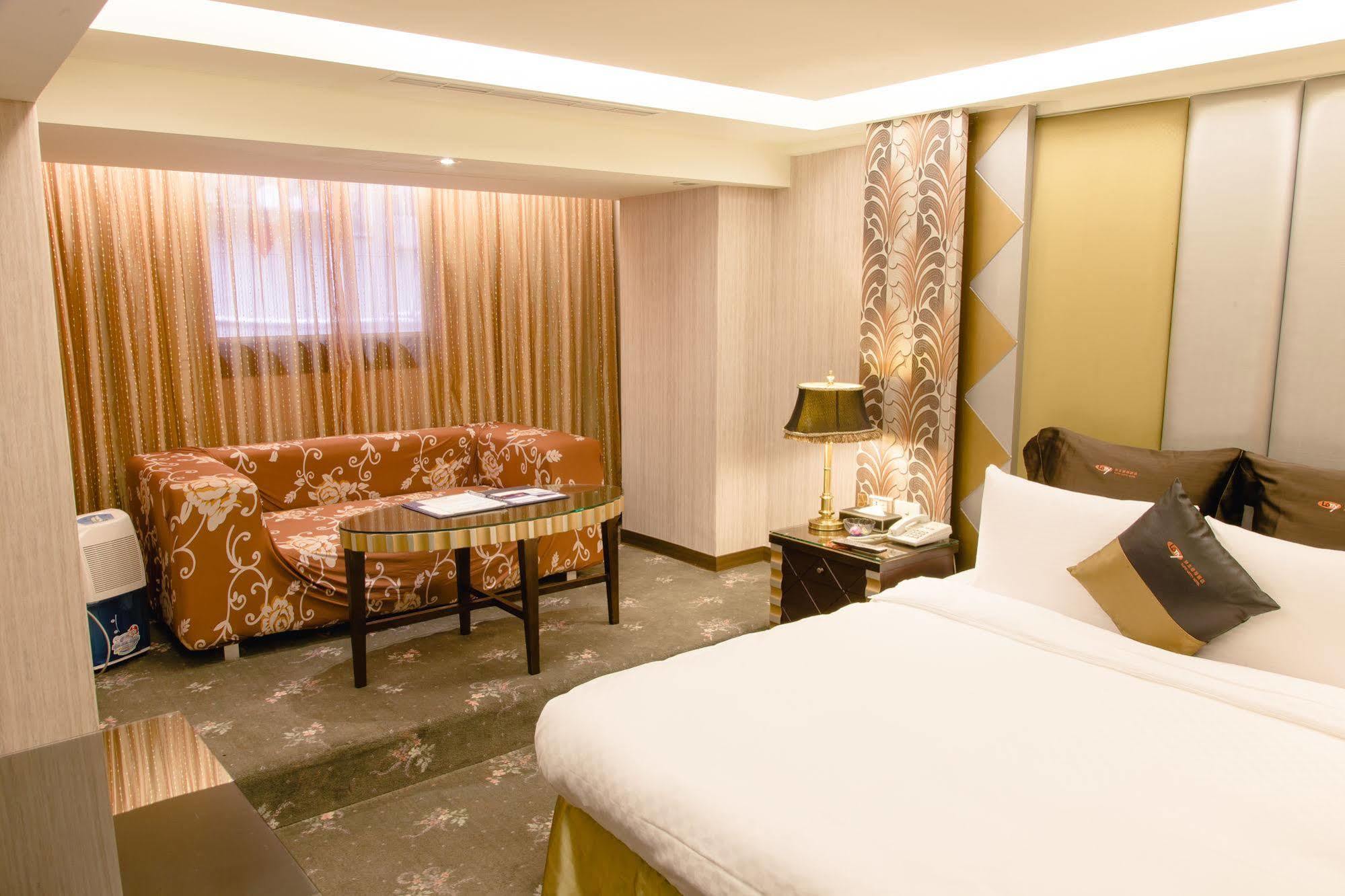 Taipei Lotty Hotel Exterior photo
