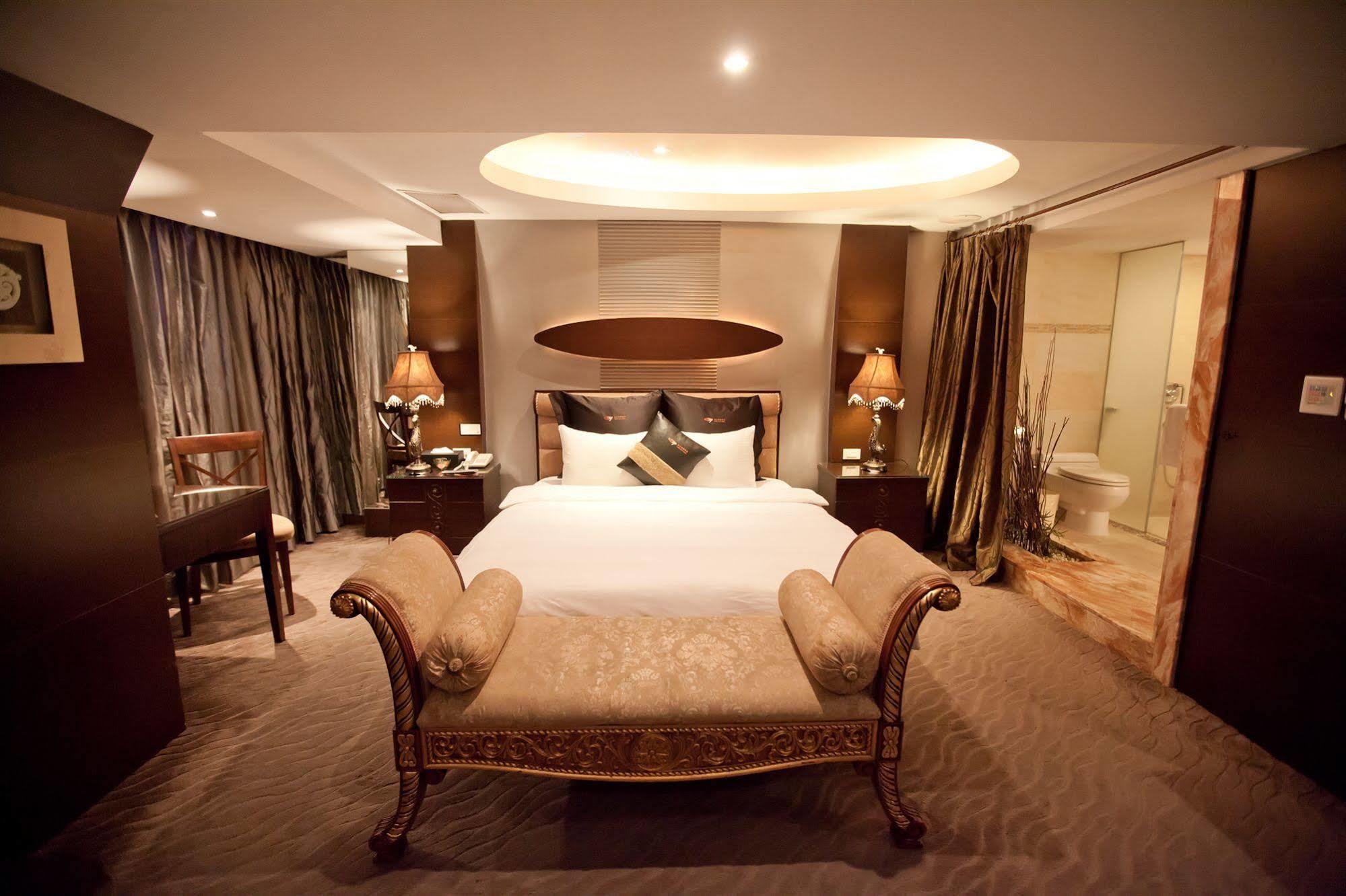Taipei Lotty Hotel Exterior photo
