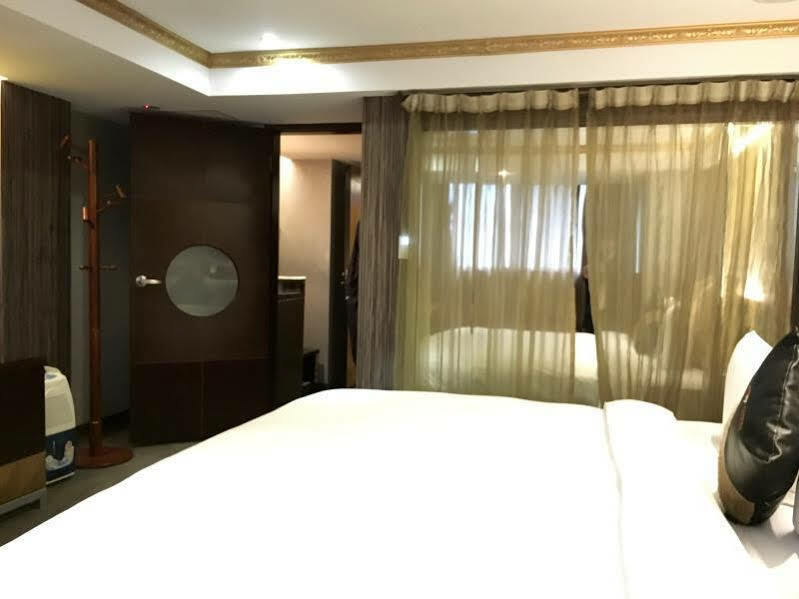 Taipei Lotty Hotel Exterior photo